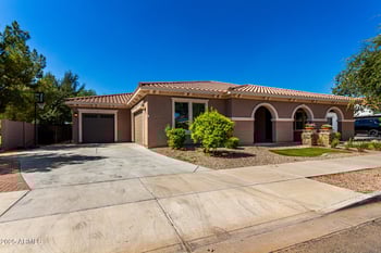 24284 211th St, Queen Creek, AZ 85142