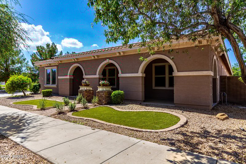 24284 211th St, Queen Creek, AZ 85142