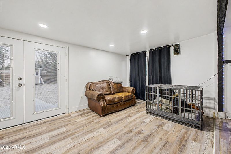2429 W Morten Ave, Phoenix, AZ 85021