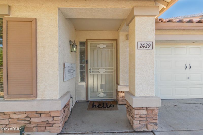 2429 W Running Deer Trl, Phoenix, AZ 85085