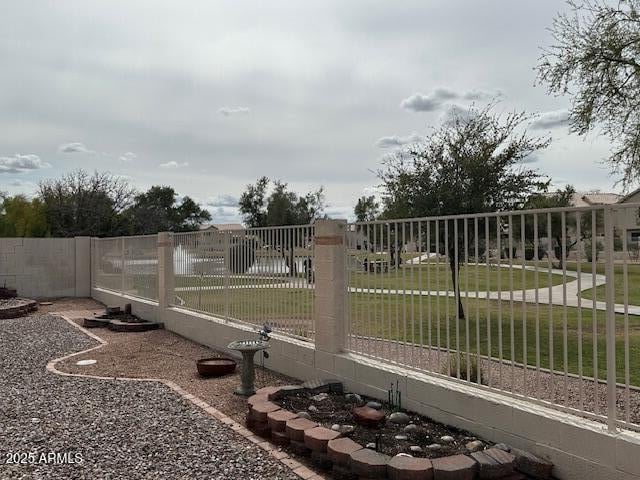 243 Candlewood Ln, Gilbert, AZ 85233
