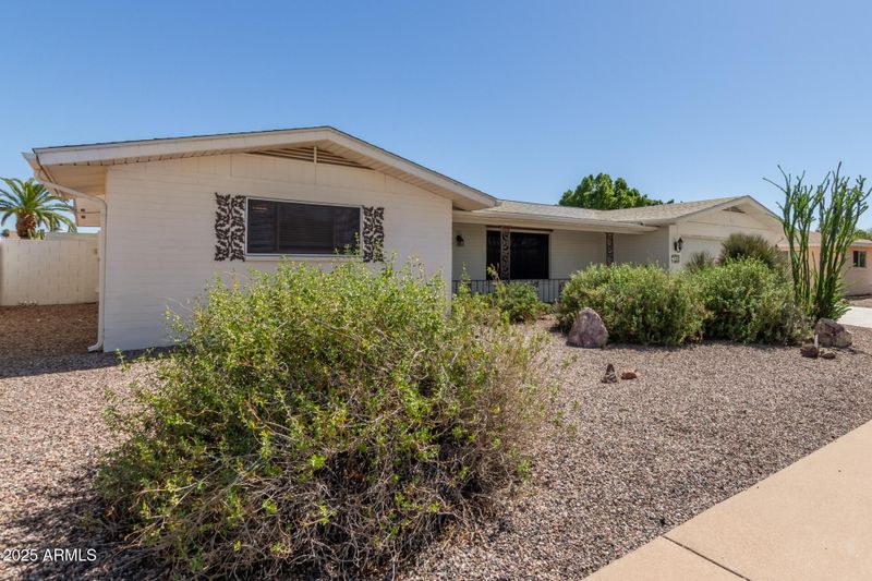 243 N 61st Pl, Mesa, AZ 85205