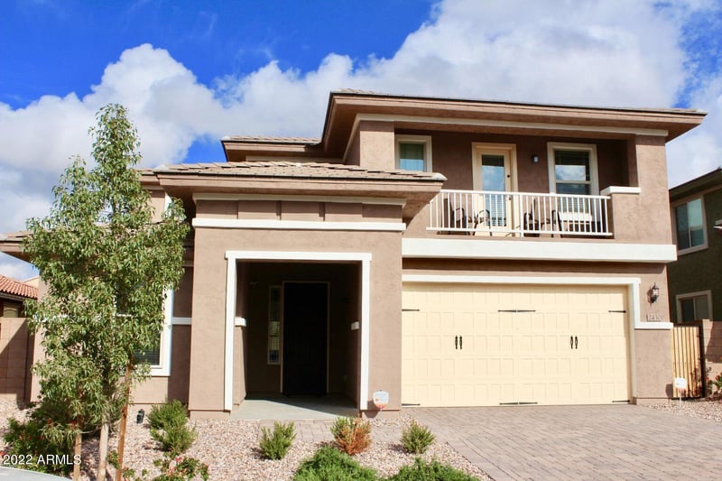 2430 E Hazeltine Way, Gilbert, AZ 85298