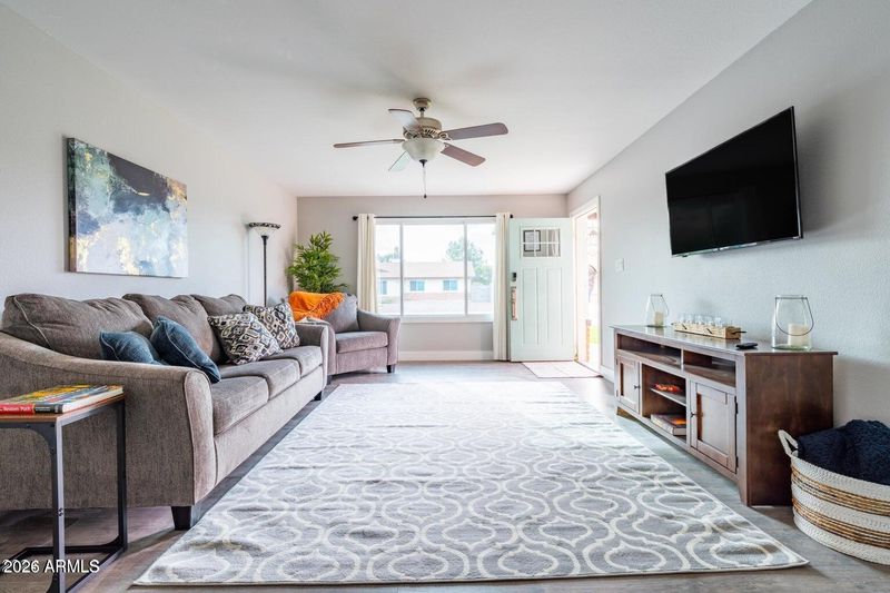 2430 E Hermosa Dr, Tempe, AZ 85282
