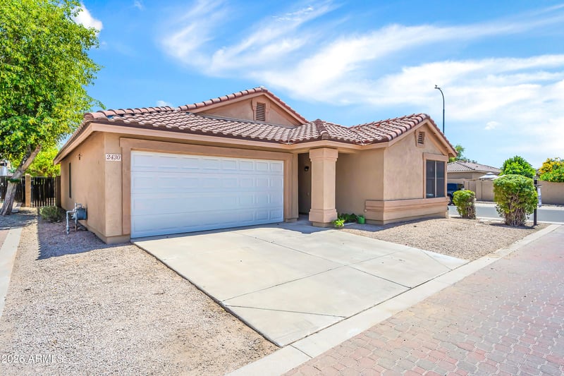 2430 Peach Tree Dr, Chandler, AZ 85249