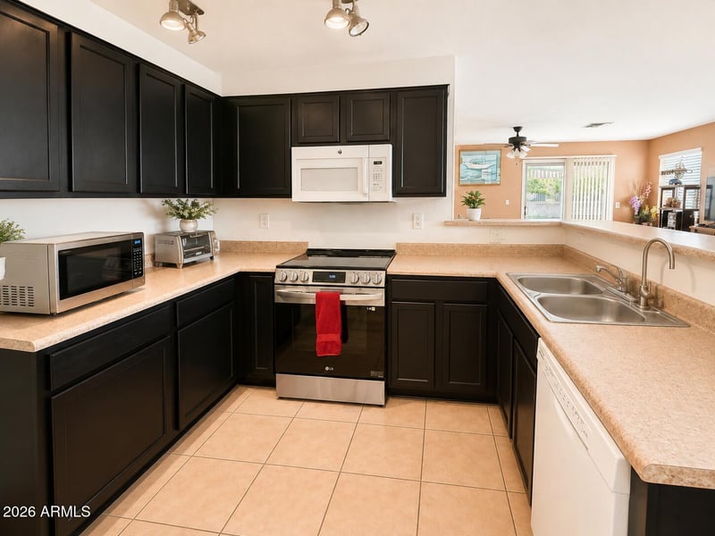2430 S 159th Ln, Goodyear, AZ 85338