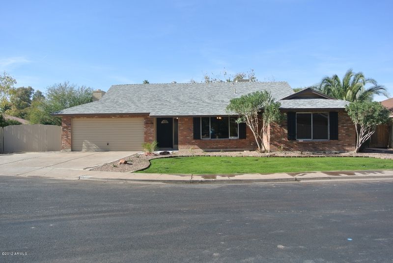 2430 S Stewart St, Mesa, AZ 85202