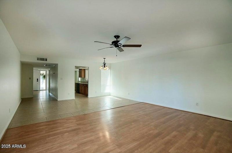 2430 W Joan De Arc Ave, Phoenix, AZ 85029