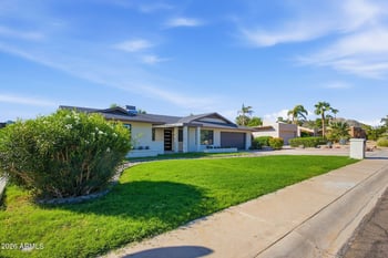 2431 E Desert Cove Ave, Phoenix, AZ 85028