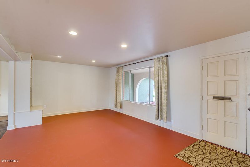 2431 E Fairmont Dr, Tempe, AZ 85282