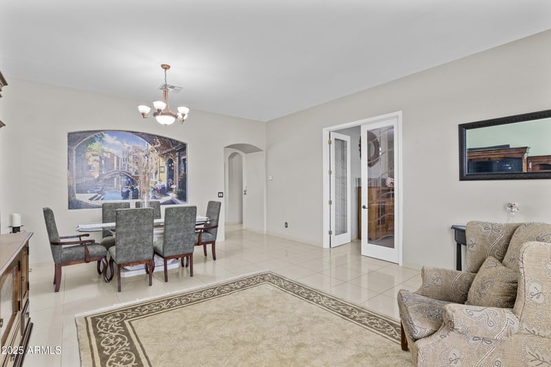 2431 Eagle Feather Rd, Phoenix, AZ 85085