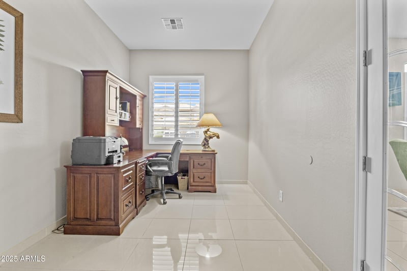 2431 Eagle Feather Rd, Phoenix, AZ 85085