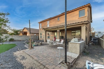 2431 Omega Dr, San Tan Valley, AZ 85143