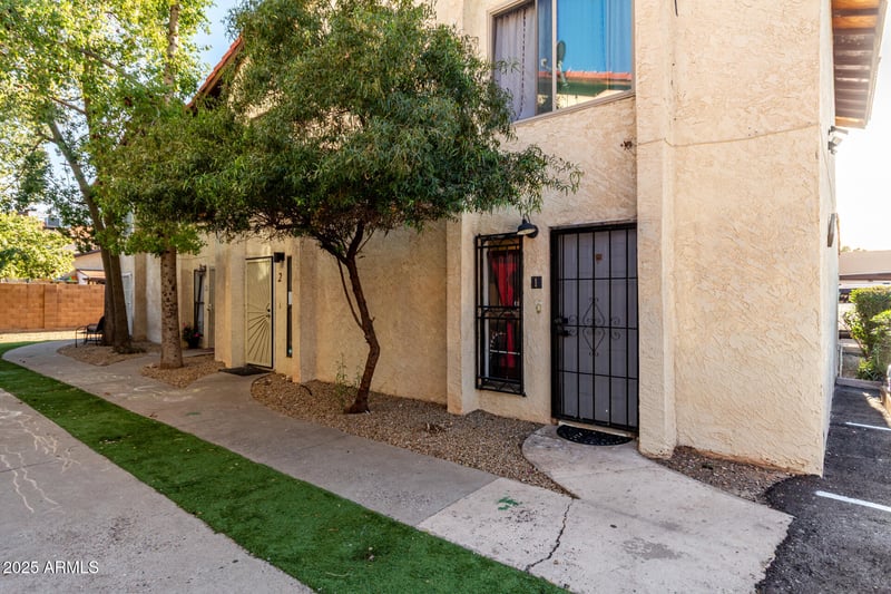2431 Tracy Ln #1, Phoenix, AZ 85032