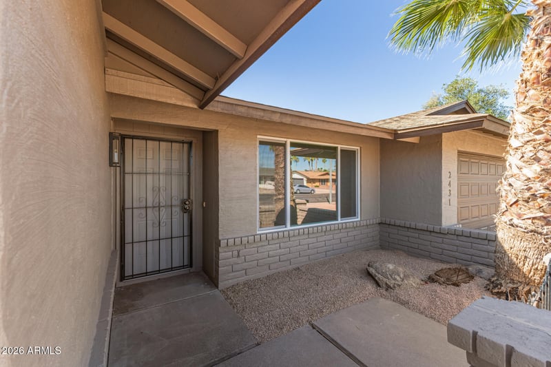 2431 W Portobello Ave, Mesa, AZ 85202