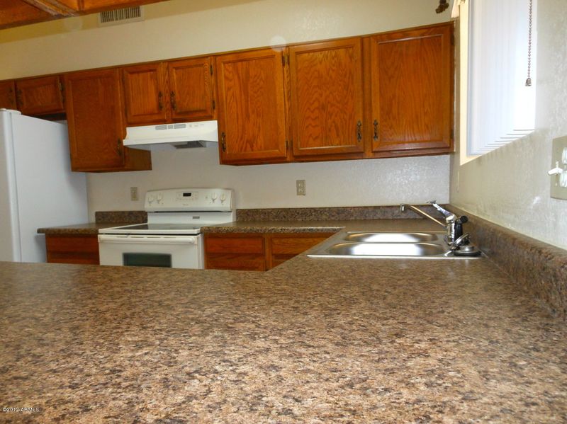 2432 E Capri Ave, Mesa, AZ 85204