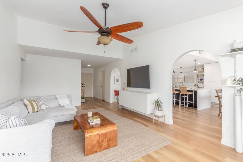 2432 Evans Dr, Phoenix, AZ 85023
