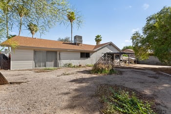 2432 Saint Moritz Ln, Phoenix, AZ 85023