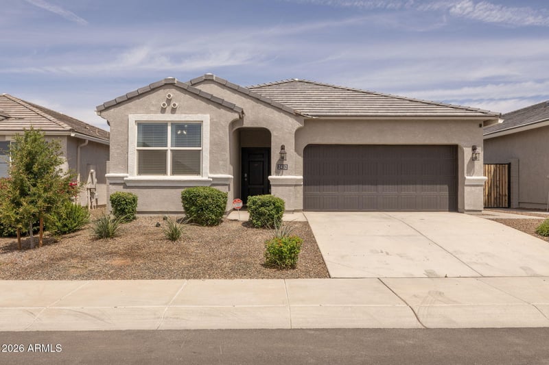 2432 Shanley Ave, Apache Junction, AZ 85120