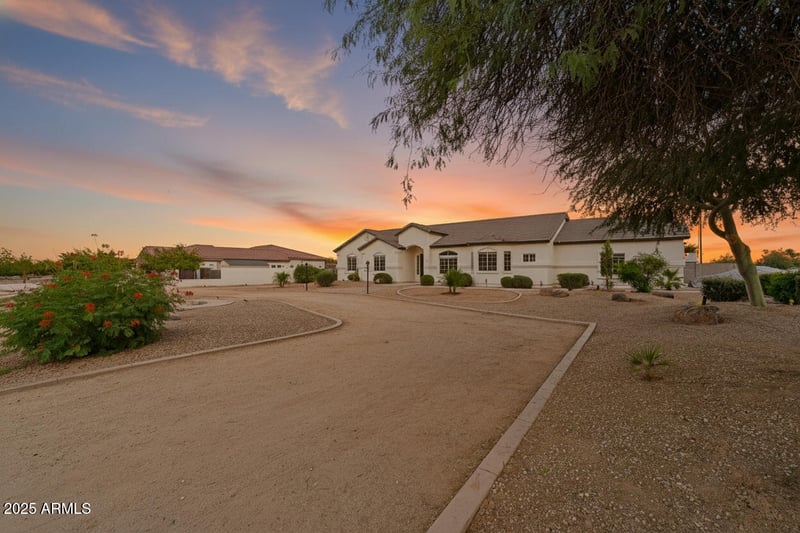 24325 183rd Pl, Gilbert, AZ 85298