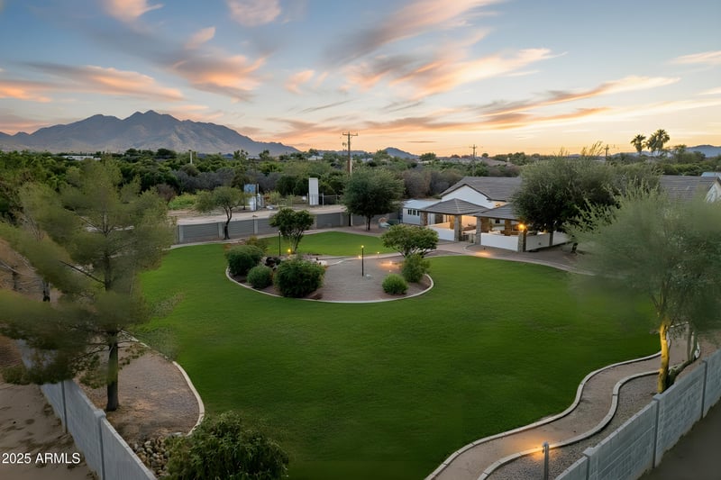 24325 183rd Pl, Gilbert, AZ 85298