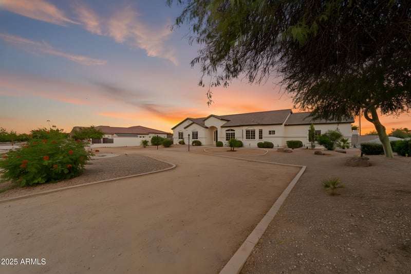 24325 183rd Pl, Gilbert, AZ 85298