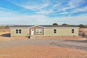 2433 357th Dr, Tonopah, AZ 85354