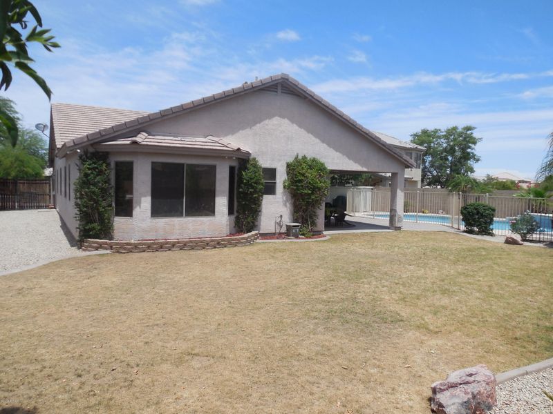 2433 W Darrel Rd, Phoenix, AZ 85041