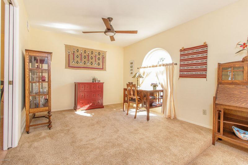 2434 E Turquoise Dr, Phoenix, AZ 85028