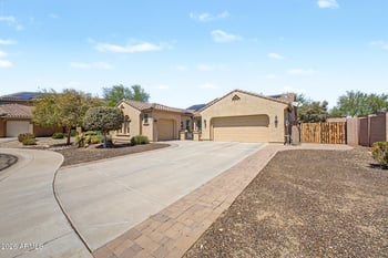 2434 W Maya Way, Phoenix, AZ 85085