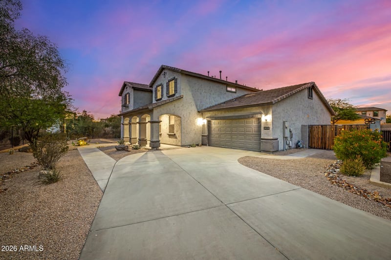 2434 W Sienna Bouquet Pl, Phoenix, AZ 85085