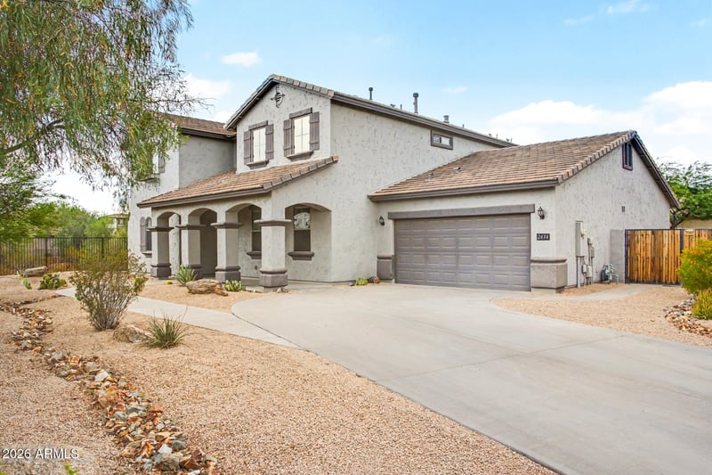 2434 W Sienna Bouquet Pl, Phoenix, AZ 85085