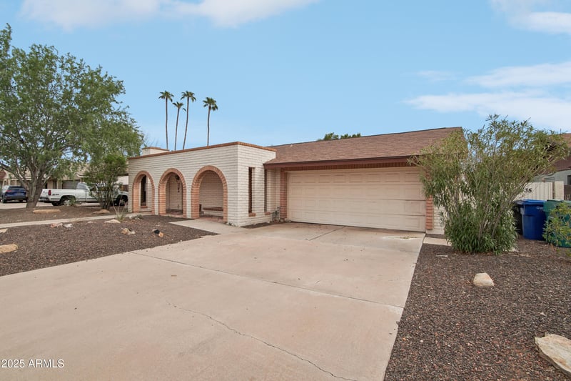 2435 Evergreen St, Mesa, AZ 85213