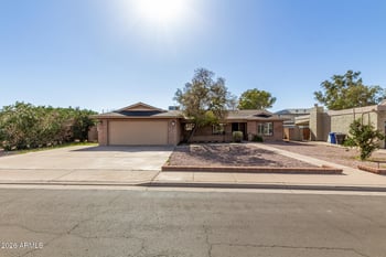 2435 Kenwood Cir, Mesa, AZ 85213