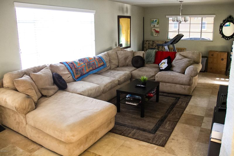2435 N 39th Pl, Phoenix, AZ 85008