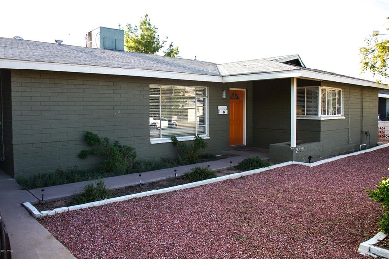 2435 N 39th Pl, Phoenix, AZ 85008