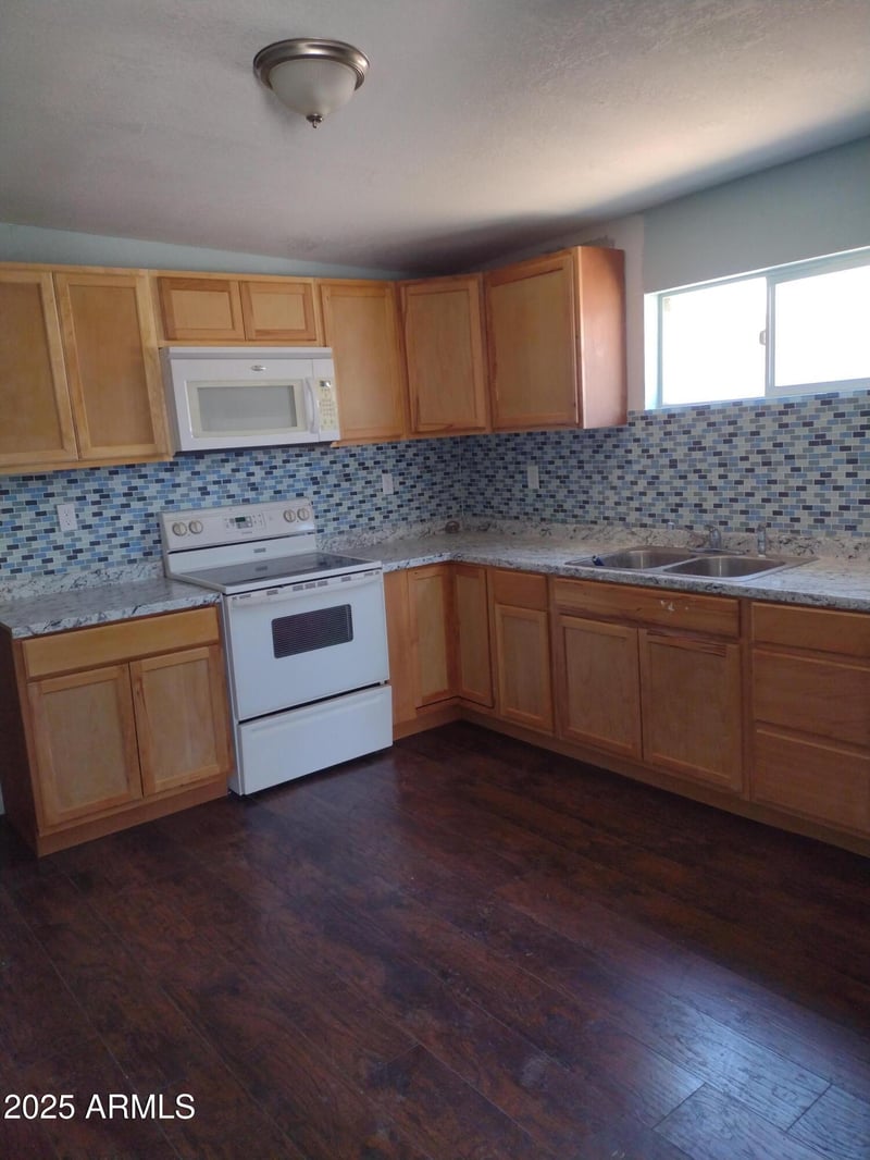 2435 Yuma St, Phoenix, AZ 85009