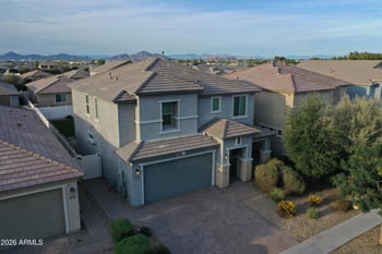 2436 E Saint Catherine Ave, Phoenix, AZ 85042