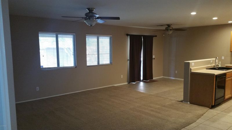 2436 S 71st Dr, Phoenix, AZ 85043