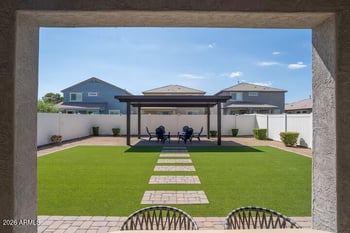 2437 E Alta Vista Rd, Phoenix, AZ 85042