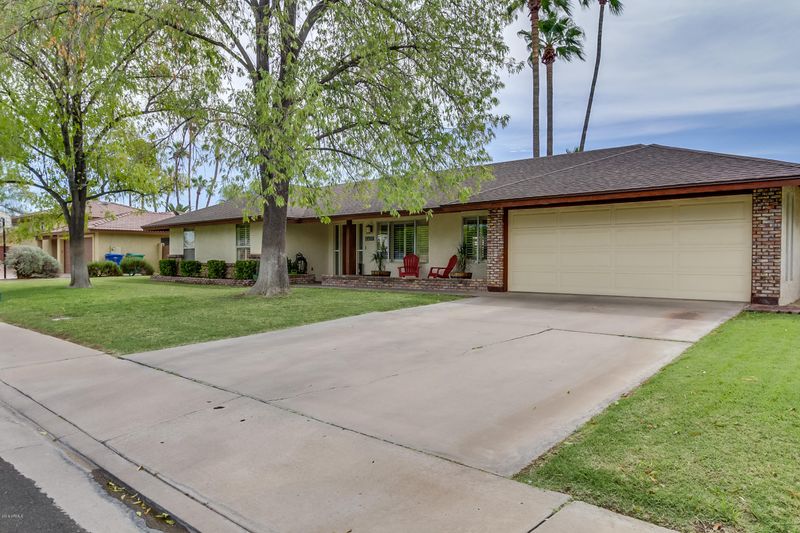 2437 E Ivyglen St, Mesa, AZ 85213