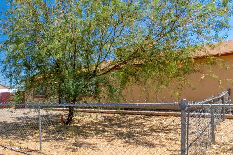 2437 E Jones Ave, Phoenix, AZ 85040