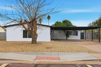 2437 Larkspur Dr, Phoenix, AZ 85032