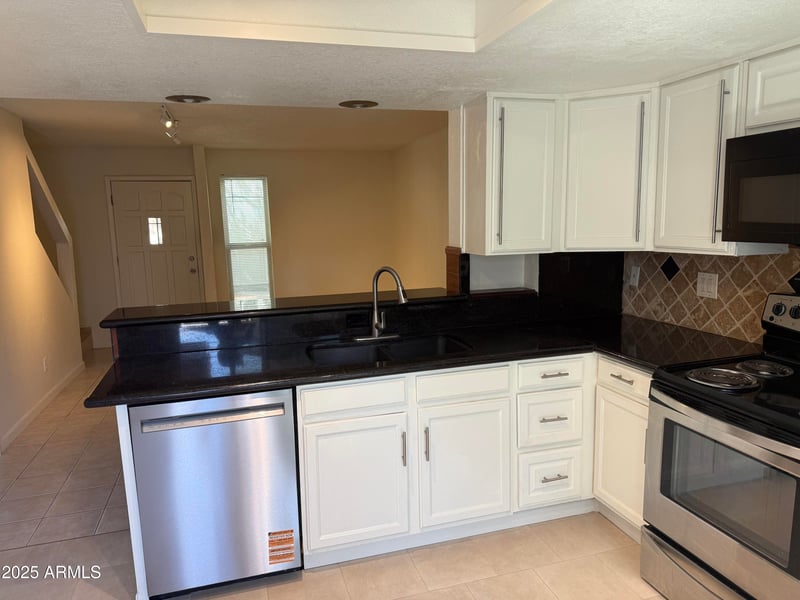 2437 Tracy Ln #3, Phoenix, AZ 85032
