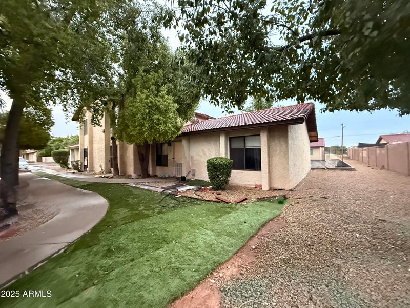 2437 Tracy Ln #4, Phoenix, AZ 85032