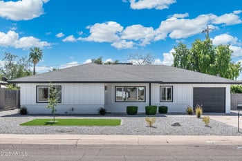 2437 Village Dr, Phoenix, AZ 85023