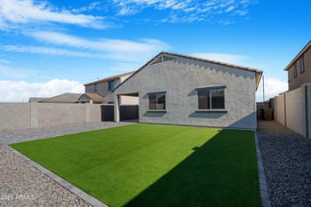 24372 Flores Dr, Buckeye, AZ 85326