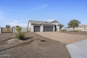 2438 218th Dr, Buckeye, AZ 85326