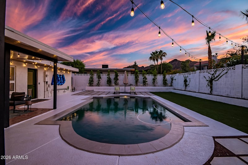 2438 E Cheryl Dr, Phoenix, AZ 85028