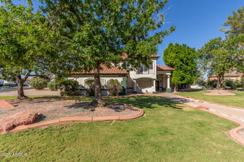 2438 Forest Cir, Mesa, AZ 85203